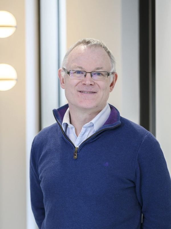Dr Paul Upton