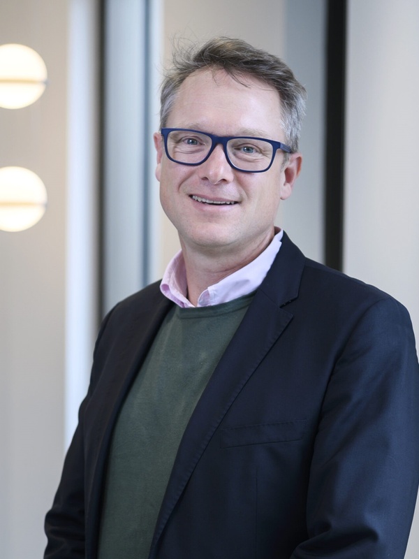 Dr Stefan Gräf