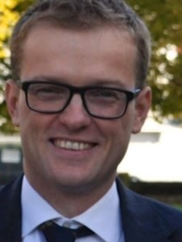 Dr Adam Brown