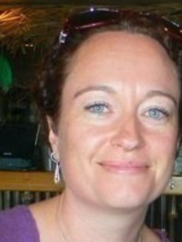 Dr Tammy Dougan
