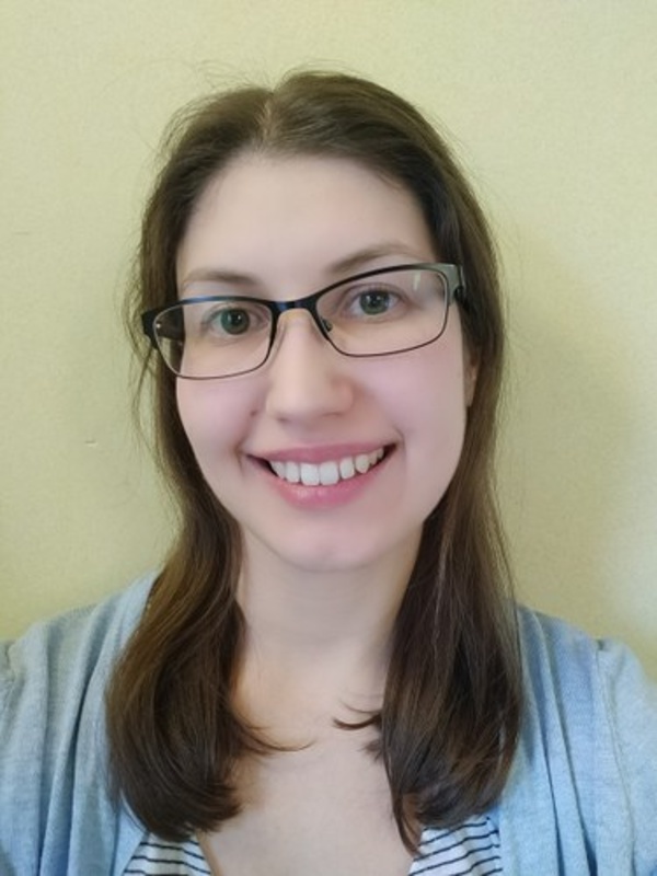 Dr Laura Burzynski