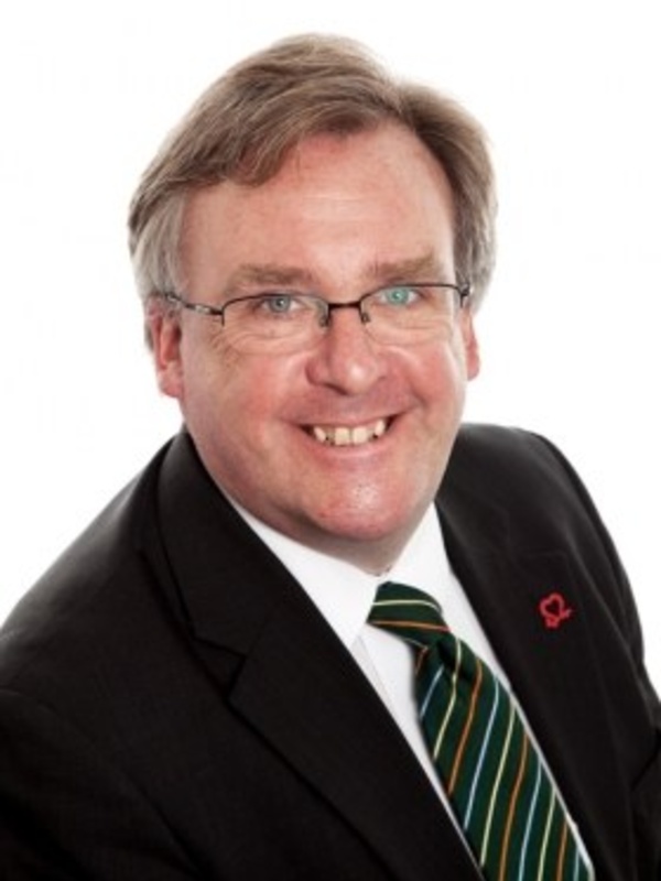 Dr Michael Knapton