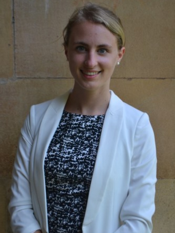  Madeline McNamara