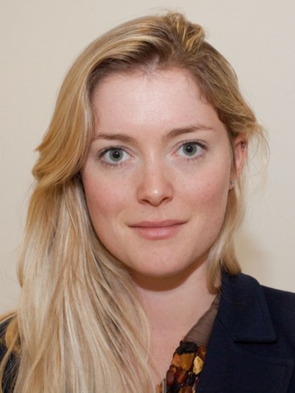  Vera Graup