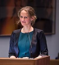 Dr Loes  Rutten-Jacobs